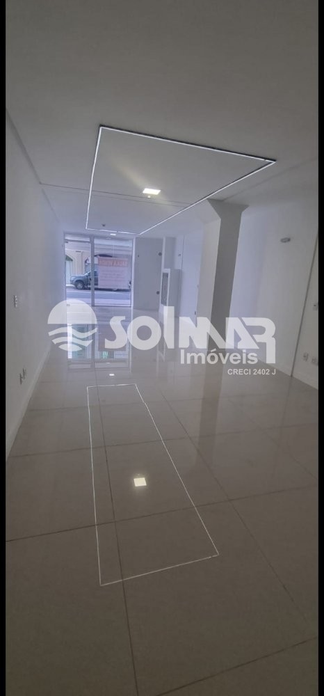 (ANUAL) SALA COMERCIAL COM 01 VAGA - MEIA PRAIA