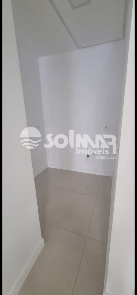 (ANUAL) SALA COMERCIAL COM 01 VAGA - MEIA PRAIA