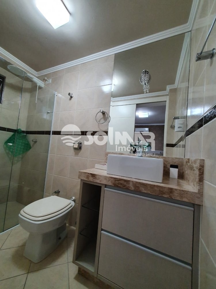 (ANUAL) 03 DORMIT�RIOS E 01 VAGA - MEIA PRAIA