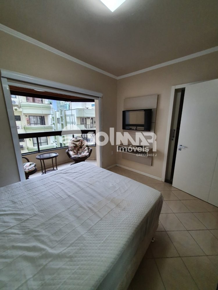 (ANUAL) 03 DORMIT�RIOS E 01 VAGA - MEIA PRAIA