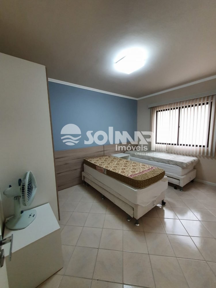 (ANUAL) 03 DORMIT�RIOS E 01 VAGA - MEIA PRAIA