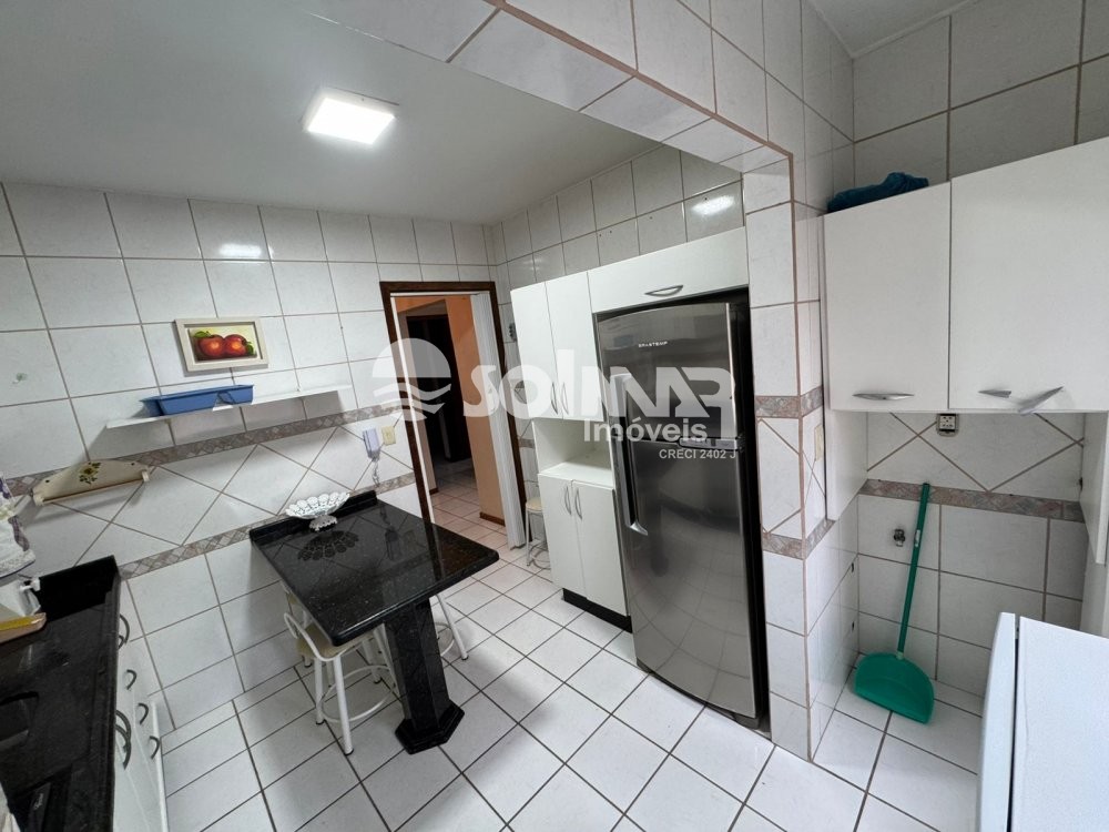 (ANUAL) 02 DORM E 01 VAGA - MEIA PRAIA