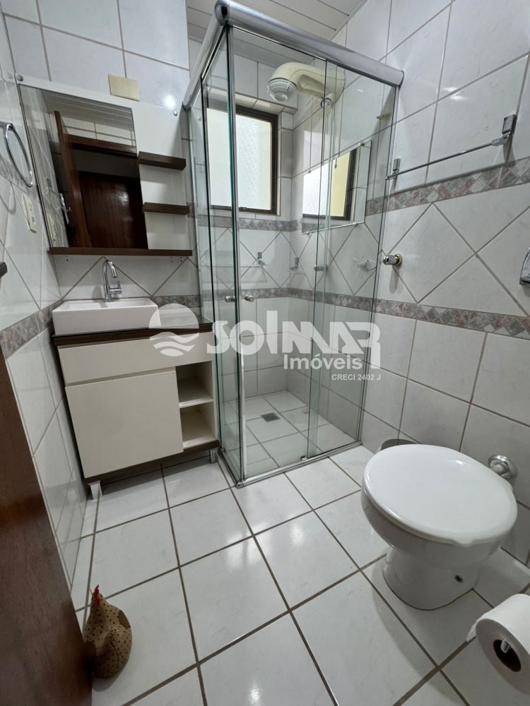 (ANUAL) 02 DORM E 01 VAGA - MEIA PRAIA