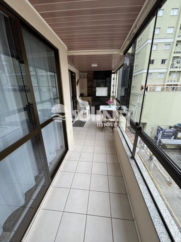 (ANUAL) 02 DORM E 01 VAGA - MEIA PRAIA