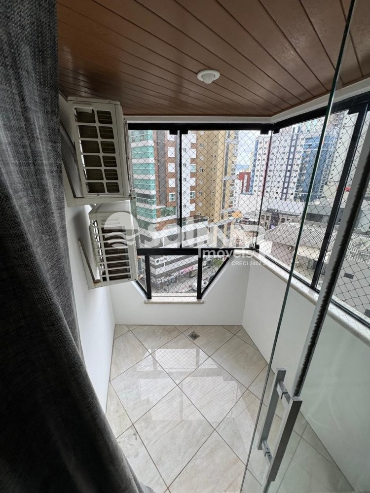 (ANUAL)03 DORMIT�RIOS 01 VAGA GARAGEM - MEIA PRAIA