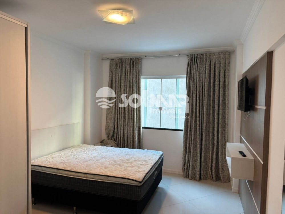 03 SUTES E 02 VAGAS DE GARAGEM - MEIA PRAIA 