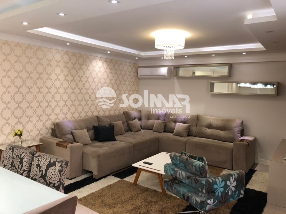 03 DORMITRIOS E 01 VAGA DE GARAGEM - MEIA PRAIA