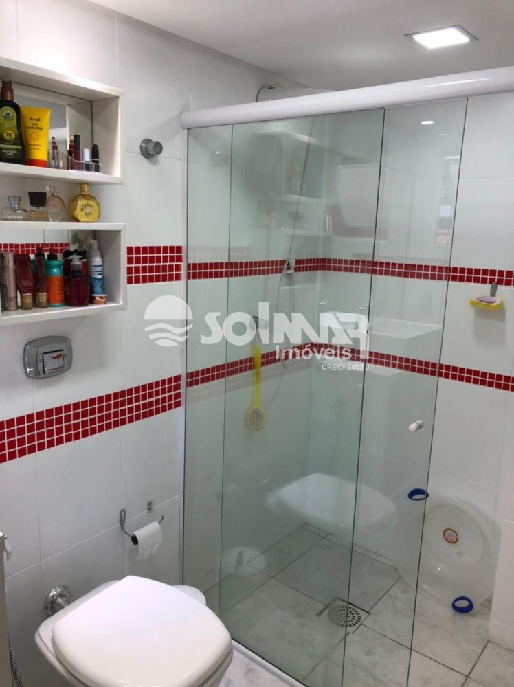 03 DORMITRIOS E 01 VAGA DE GARAGEM - MEIA PRAIA