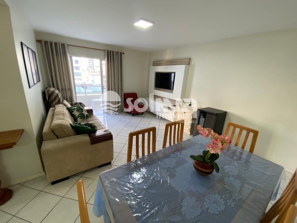 02 DORMITRIOS E 01 VAGA DE GARAGEM - MEIA PRAIA