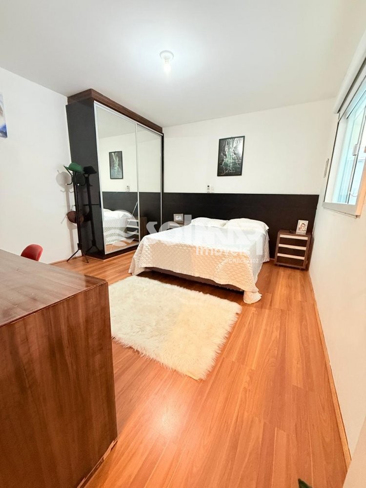 05 SUTES E 02 VAGAS - CASA EM PORTO BELO