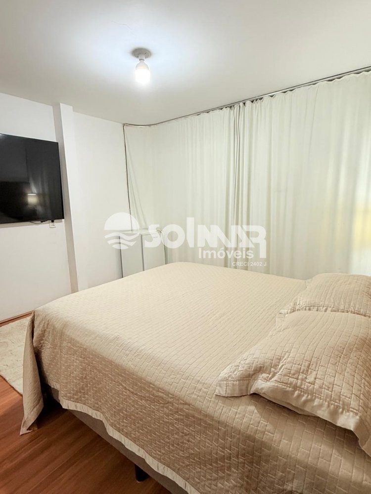 05 SUTES E 02 VAGAS - CASA EM PORTO BELO