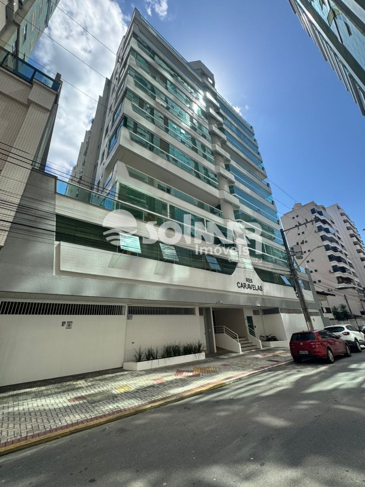 03 DORMITRIOS E 02 VAGAS DE GARAGEM - MEIA PRAIA