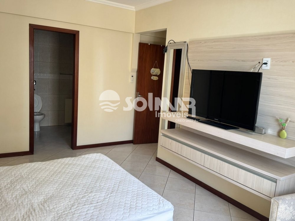 03 DORMITRIOS E 02 VAGAS DE GARAGEM - MEIA PRAIA