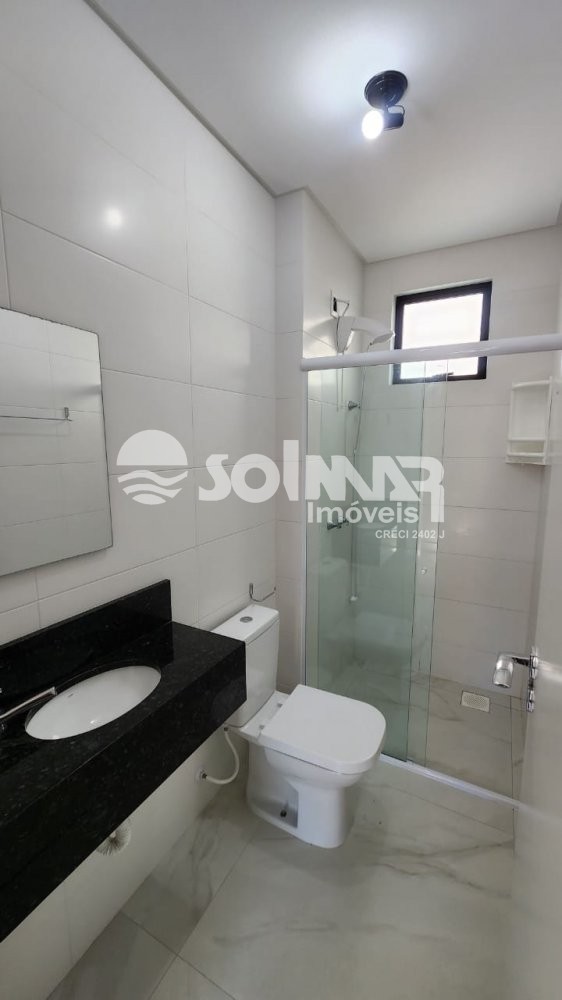 (ANUAL) 03 SUTES E 02 VAGAS - QUADRA MAR