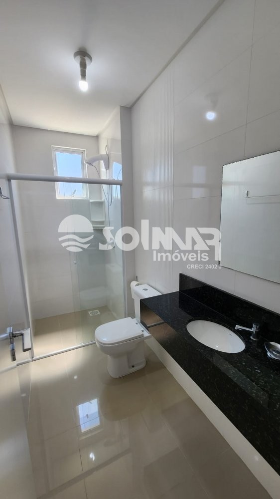 (ANUAL) 03 SUTES E 03 VAGAS - QUADRA MAR