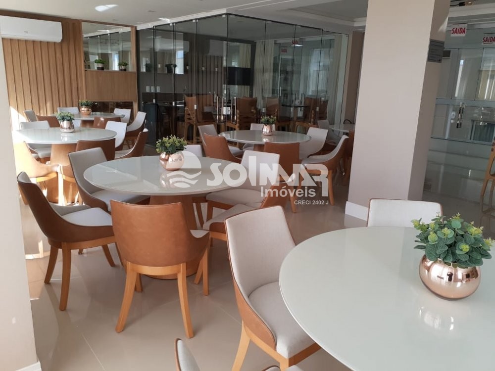 (ANUAL) 03 SUTES E 03 VAGAS - QUADRA MAR