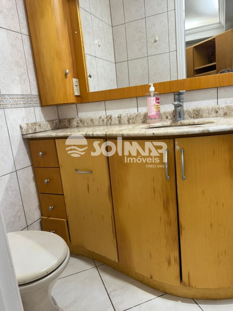 04 DORMITRIOS E 01 VAGA - AT 300M DO MAR 