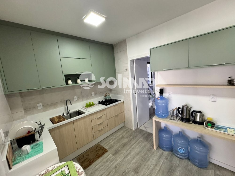 04 DORMITRIOS E 01 VAGA - AT 300M DO MAR 