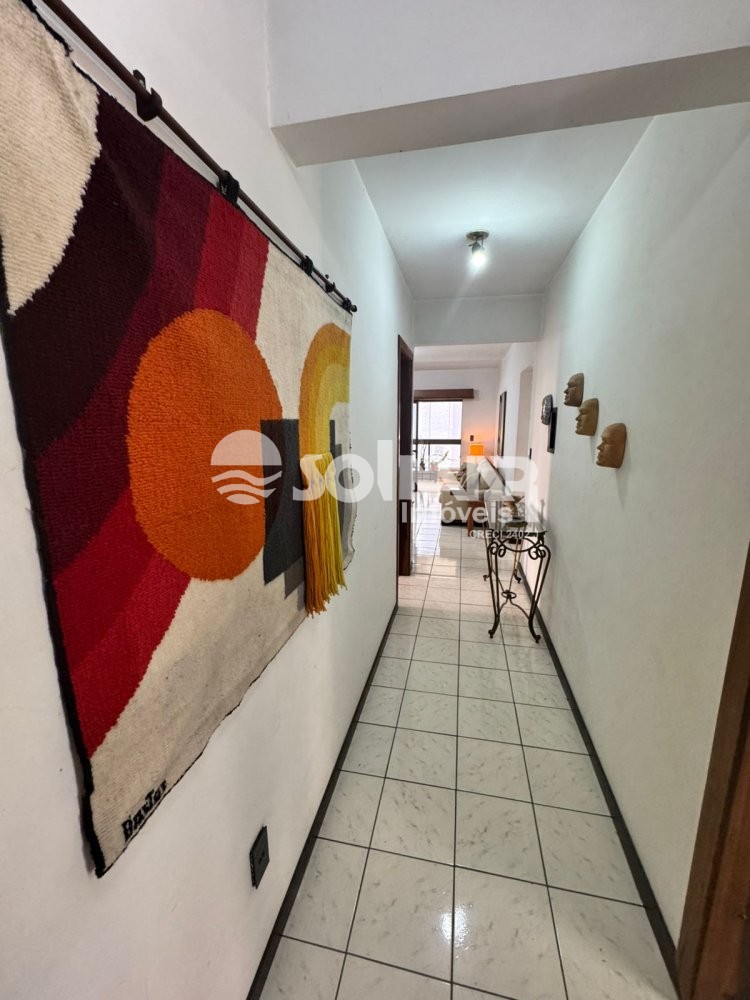 03 DORMITRIOS E 01 VAGA - QUADRA MAR NO CENTRO