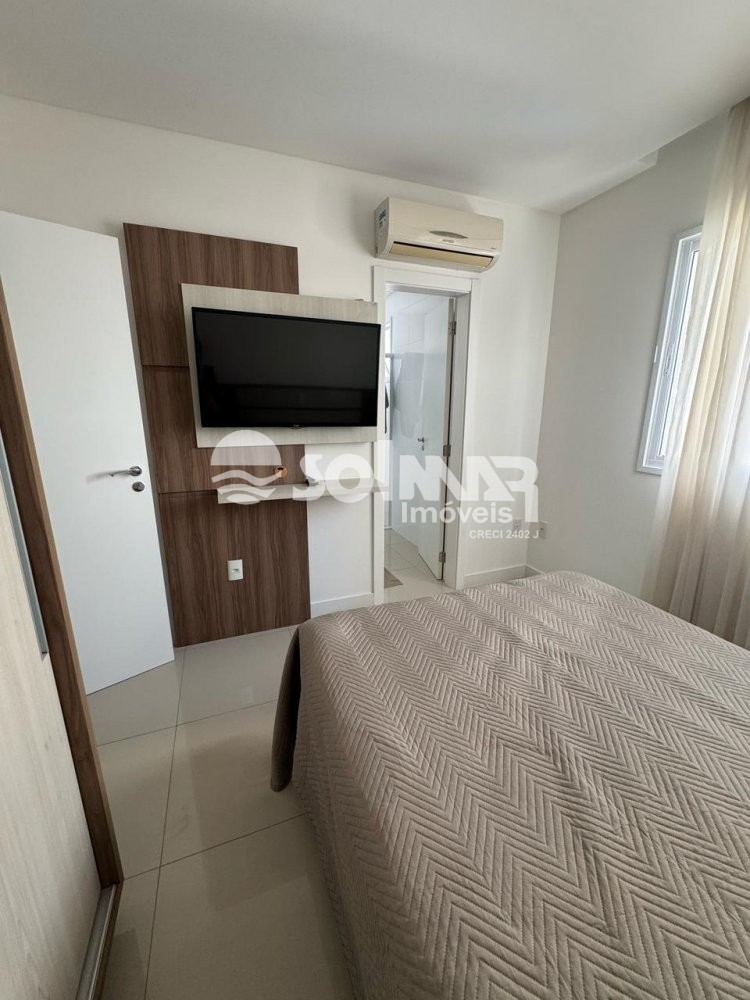 03 DORMITRIOS E 02 VAGAS DE GARAGEM - MEIA PRAIA