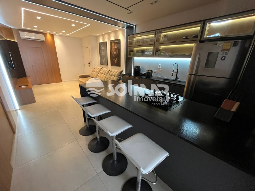 03 SUTES E 02 VAGAS DE GARAGEM - MEIA PRAIA 