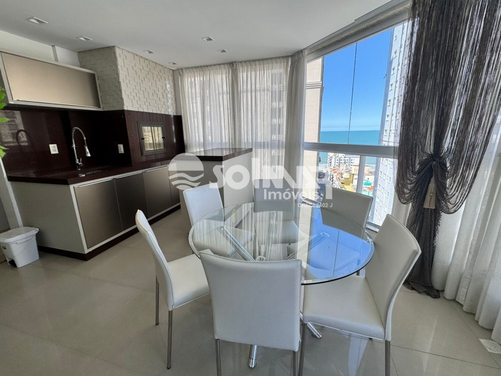 04 DORMITRIOS E 02 VAGAS DE GARAGEM - MEIA PRAIA