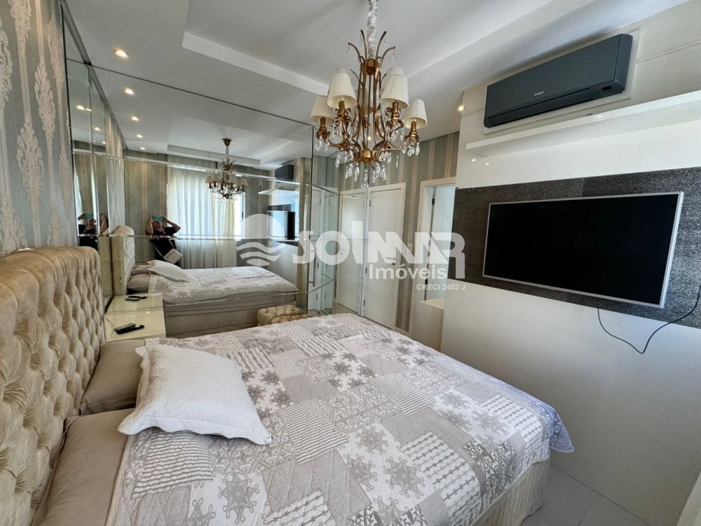 04 DORMITRIOS E 02 VAGAS DE GARAGEM - MEIA PRAIA