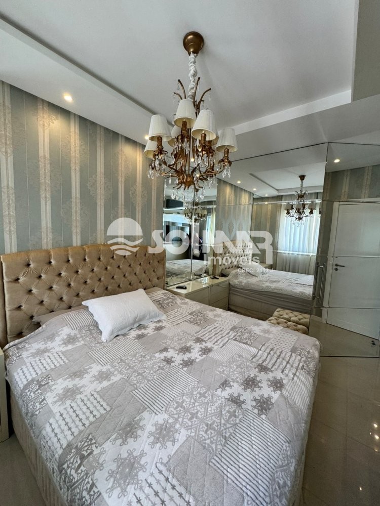 04 DORMITRIOS E 02 VAGAS DE GARAGEM - MEIA PRAIA