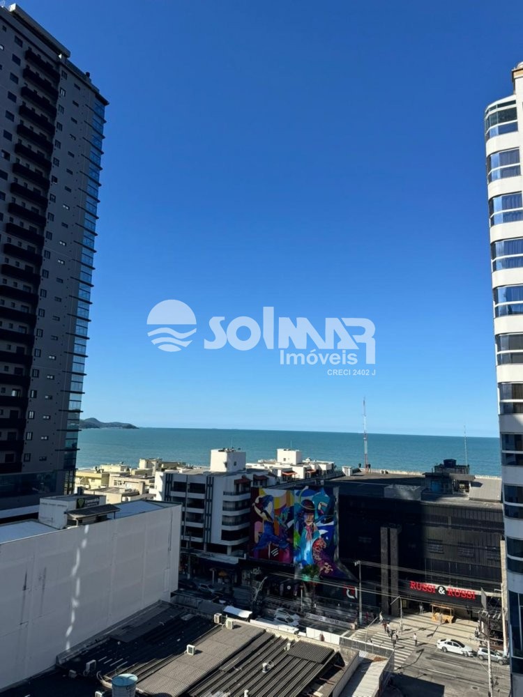 03 DORMITRIOS E 01 VAGA DE GARAGEM - MEIA PRAIA