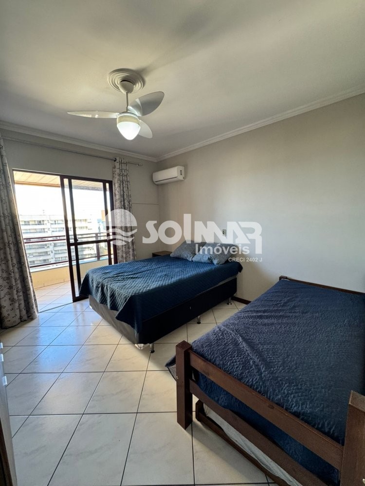 03 DORMITRIOS E 01 VAGA DE GARAGEM - MEIA PRAIA