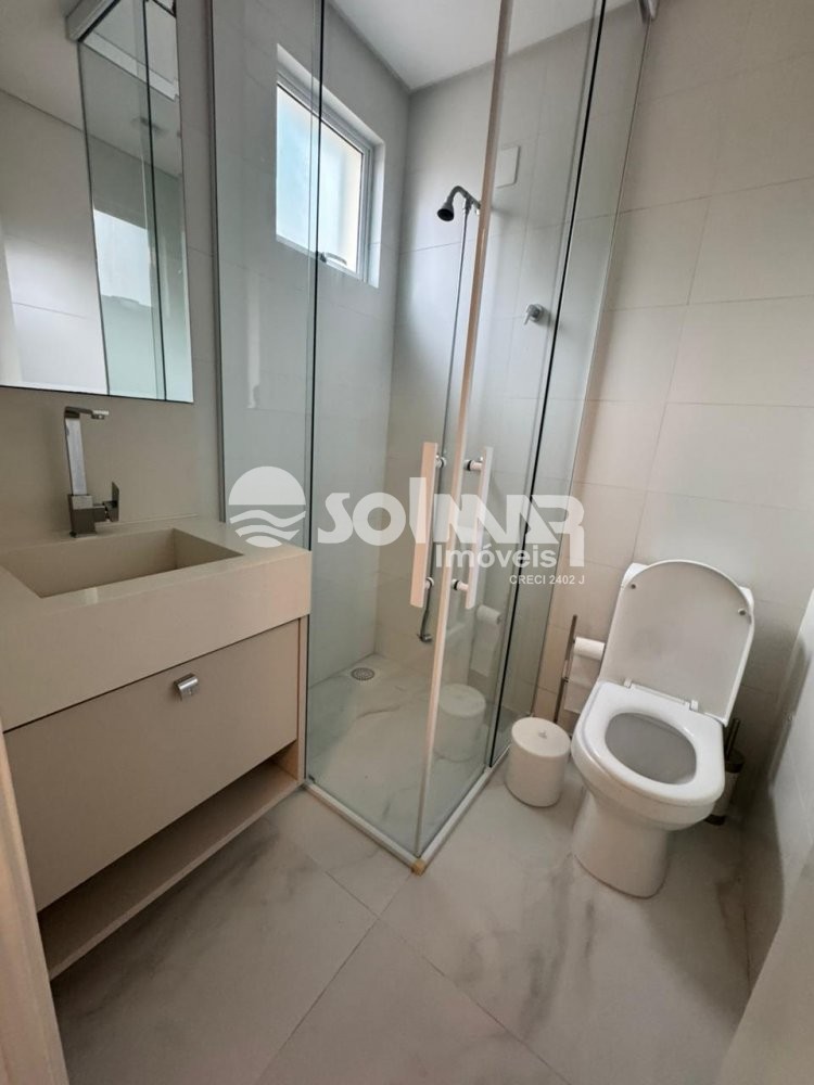 04 SUTES E 02 VAGAS DE GARAGEM - MEIA PRAIA