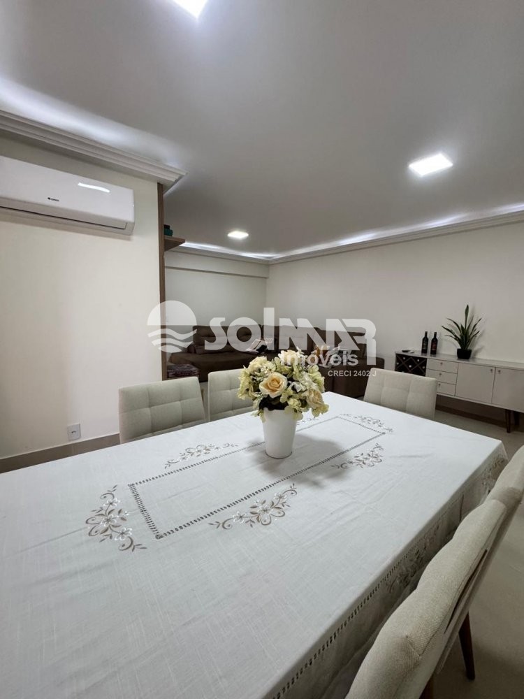 03 DORMITRIOS E 01 VAGA - AT 100M DO MAR