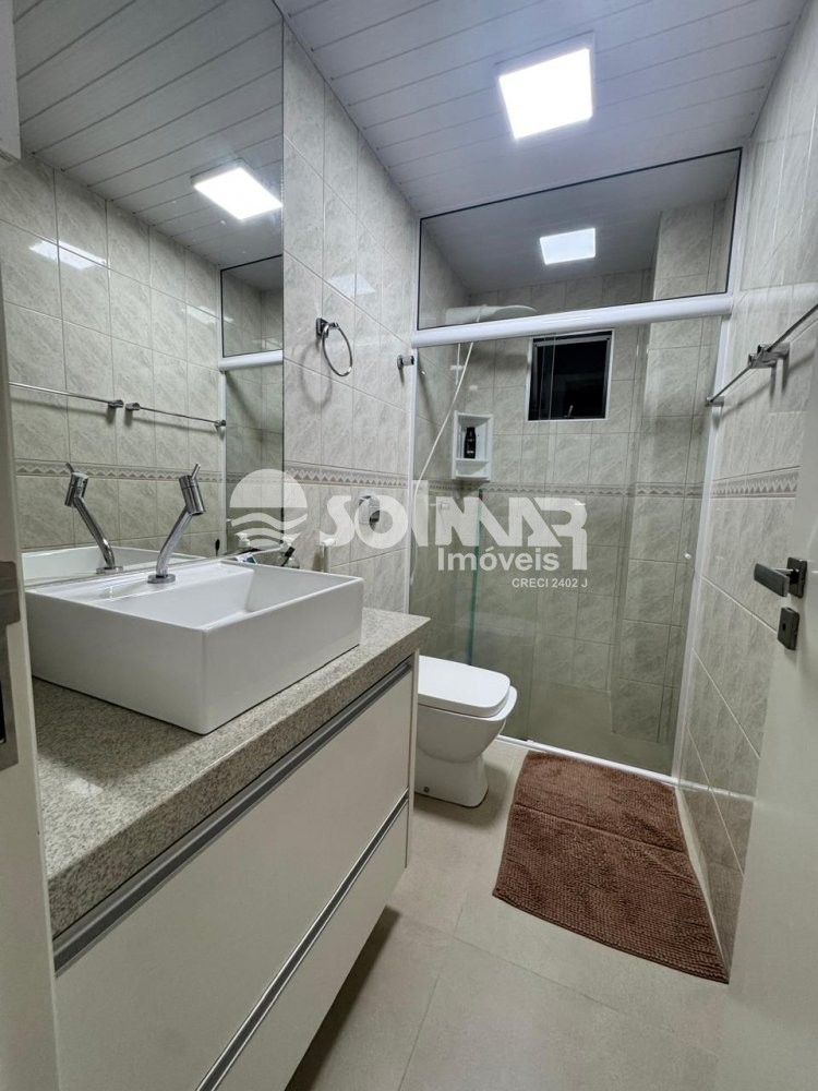 03 DORMITRIOS E 01 VAGA - AT 100M DO MAR