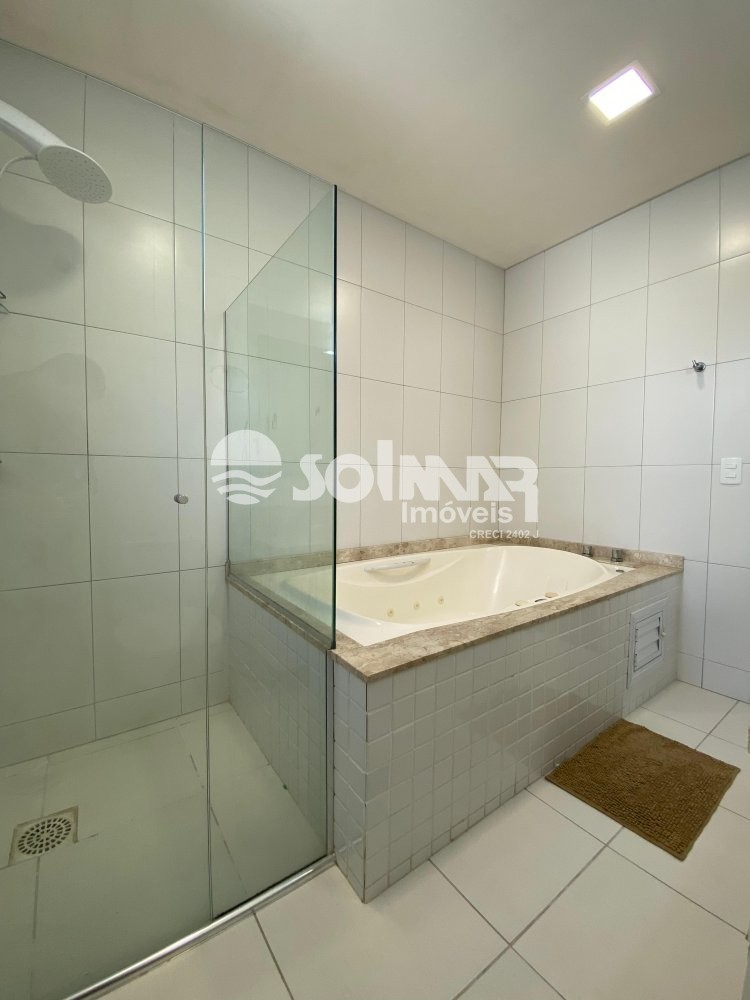 (ANUAL) 03 SUTES E 02 VAGAS - MEIA PRAIA