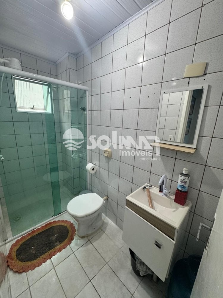 01 DORMITRIO E 01 VAGA - MEIA PRAIA