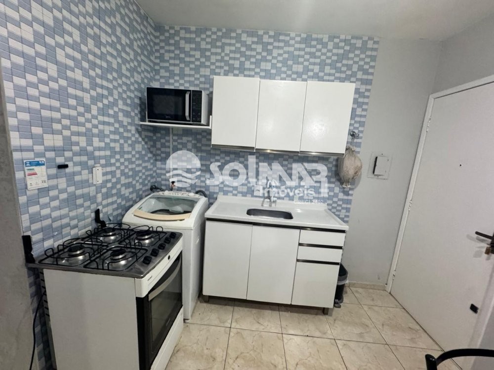 01 DORMITRIO E 01 VAGA - MEIA PRAIA