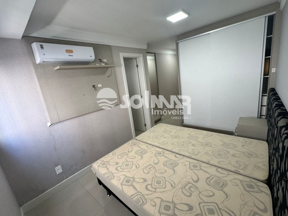 03 SU�TES E 02 VAGAS DE GARAGEM - MEIA PRAIA 