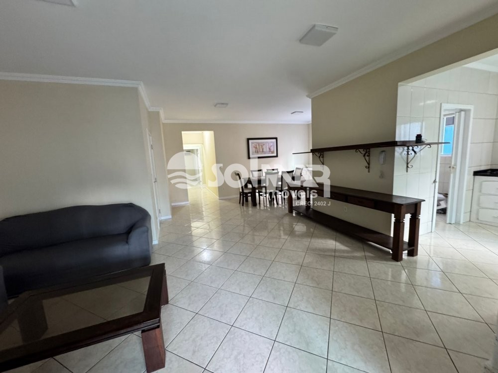 03 DORMIT�RIOS E 02 VAGAS - MEIA PRAIA 