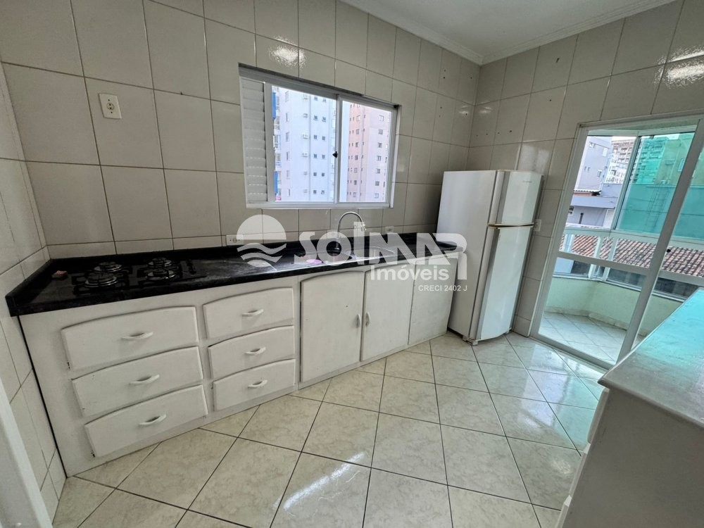 03 DORMIT�RIOS E 02 VAGAS - MEIA PRAIA 