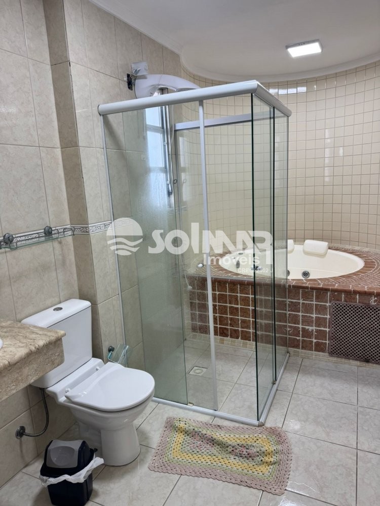 03 DORMIT�RIOS E 02 VAGAS - MEIA PRAIA 