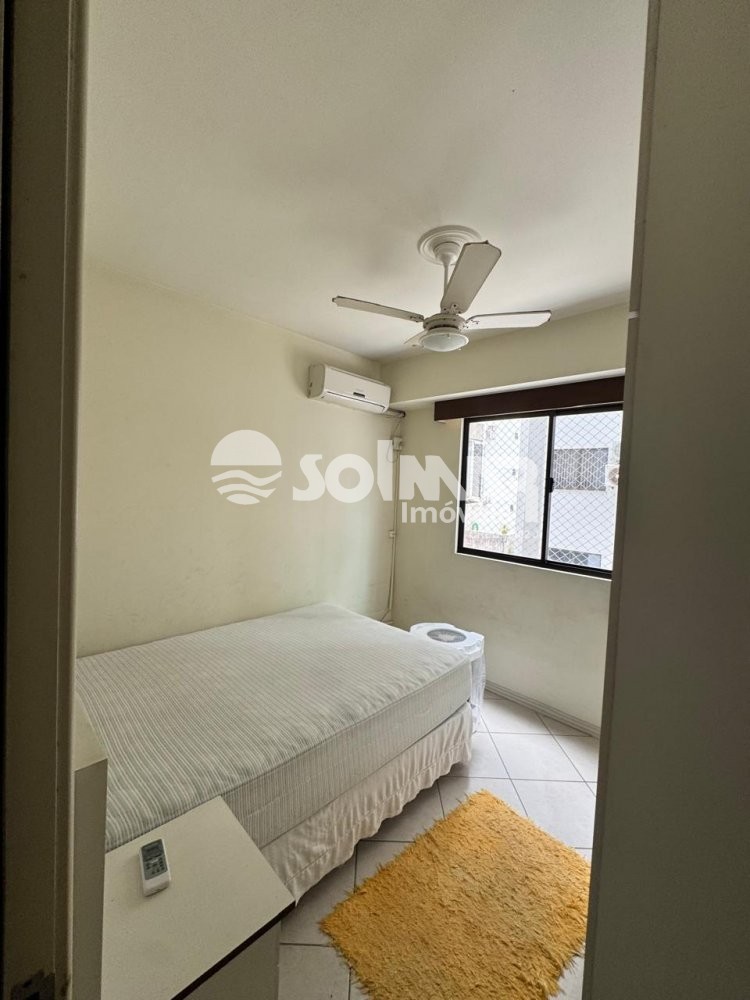 03 DORMIT�RIOS E 01 VAGA DE GARAGEM - MEIA PRAIA