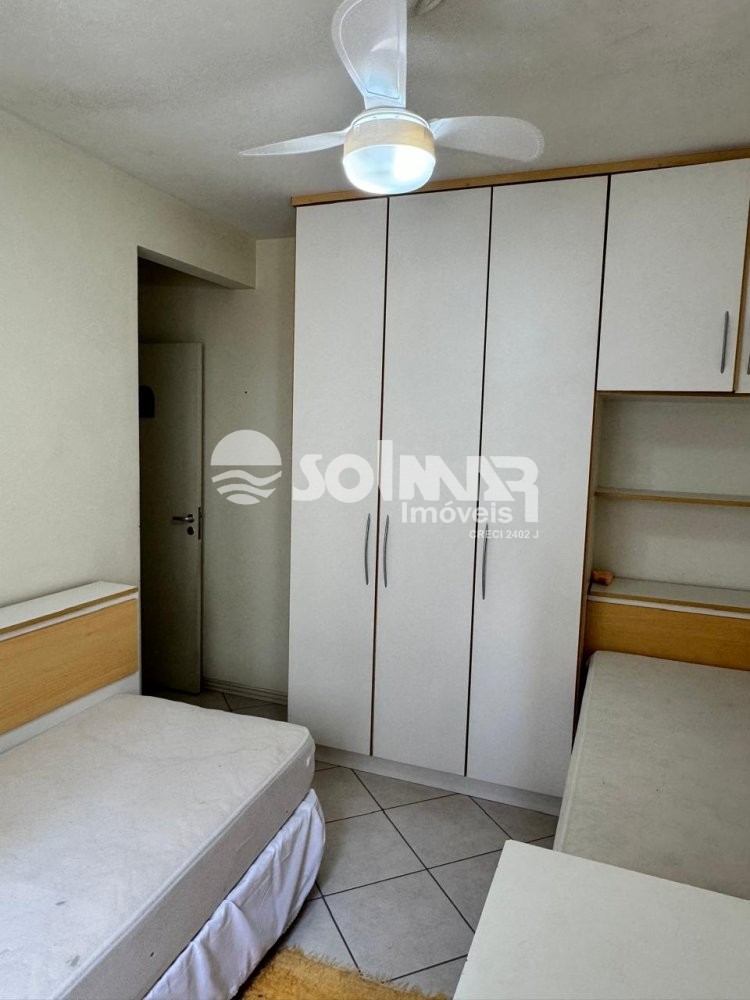 03 DORMIT�RIOS E 01 VAGA DE GARAGEM - MEIA PRAIA