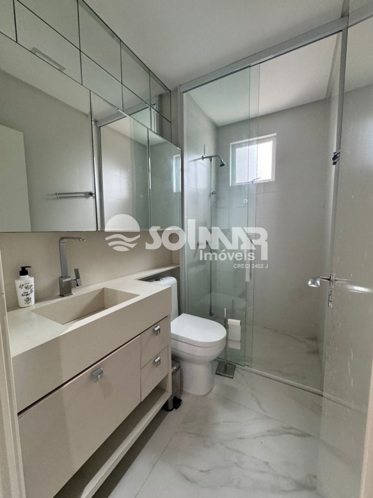 (ANUAL) 04 SU�TES E 02 VAGAS - MEIA PRAIA