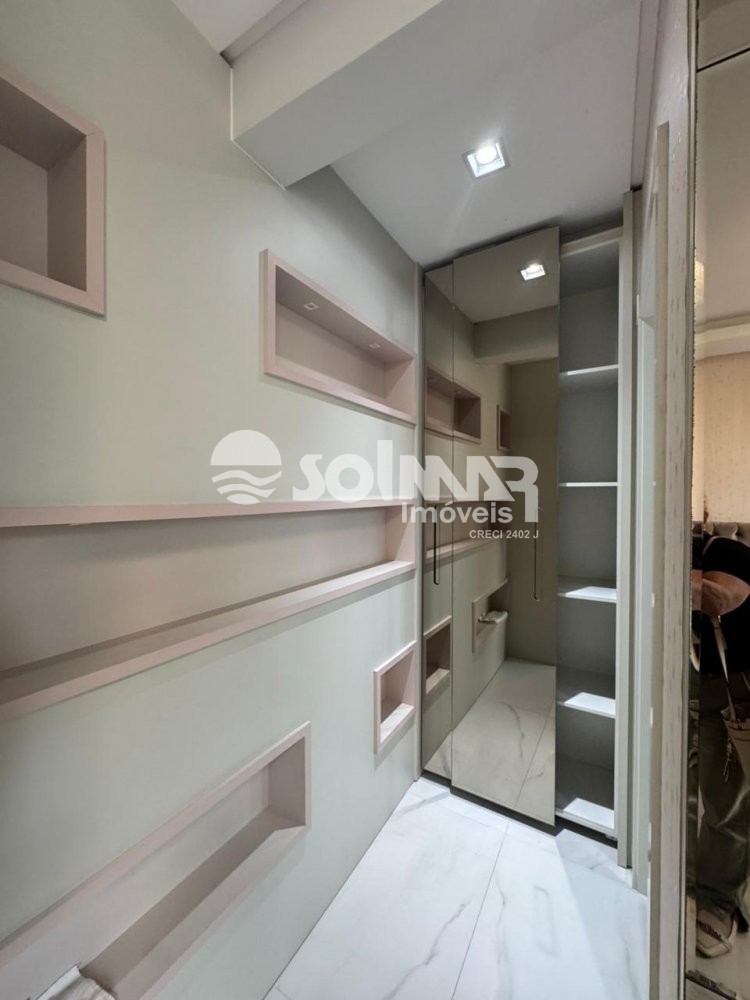 (ANUAL) 04 SU�TES E 02 VAGAS - MEIA PRAIA