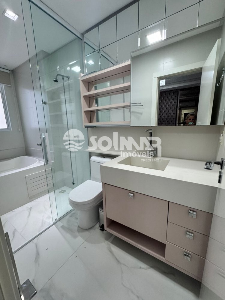 (ANUAL) 04 SU�TES E 02 VAGAS - MEIA PRAIA