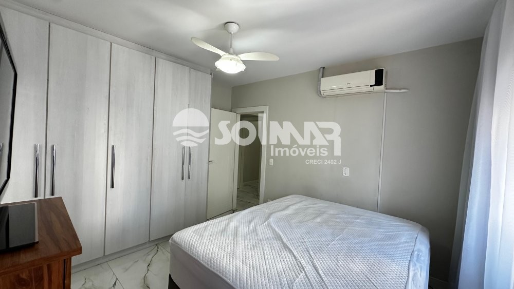 04 DORMIT�RIOS E 02 VAGAS DE GARAGEM - MEIA PRAIA