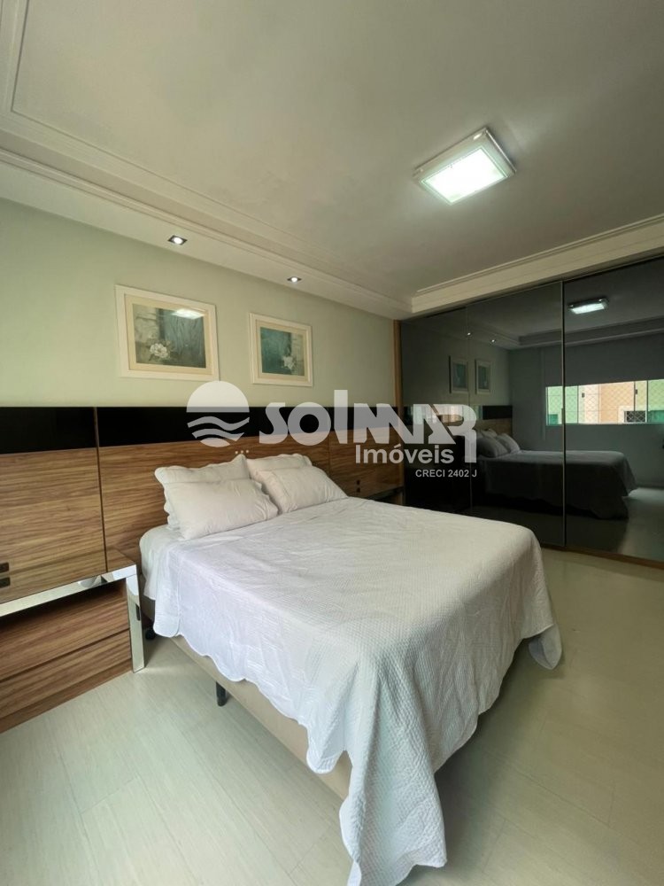 (ANUAL) 04 SU�TES E 02 VAGAS - MEIA PRAIA