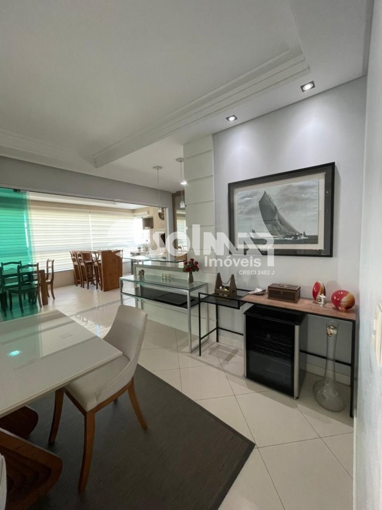 (ANUAL) 04 SU�TES E 02 VAGAS - MEIA PRAIA