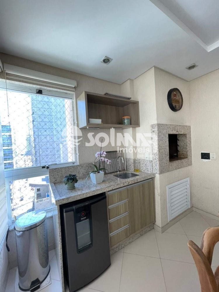 (ANUAL) 04 SU�TES E 02 VAGAS - MEIA PRAIA