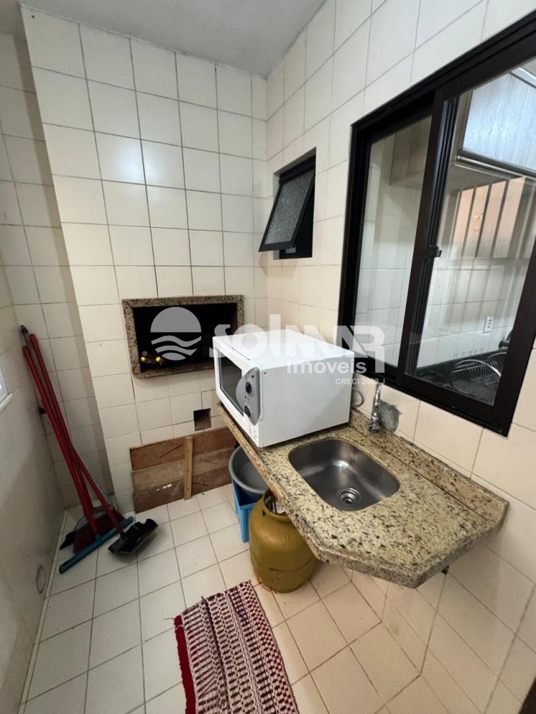 (TEMPOR�RIO) 02 DORM 01 VAGA - QUADRA MAR